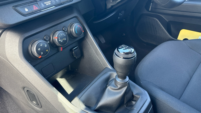 Dacia Sandero 1.0 TCe Essential 5dr Bi Fuel Hatchback